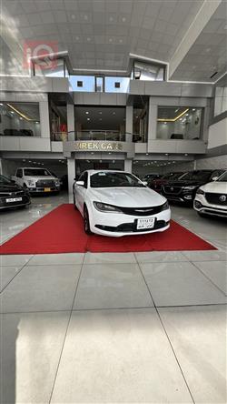 كرايسلر 200
